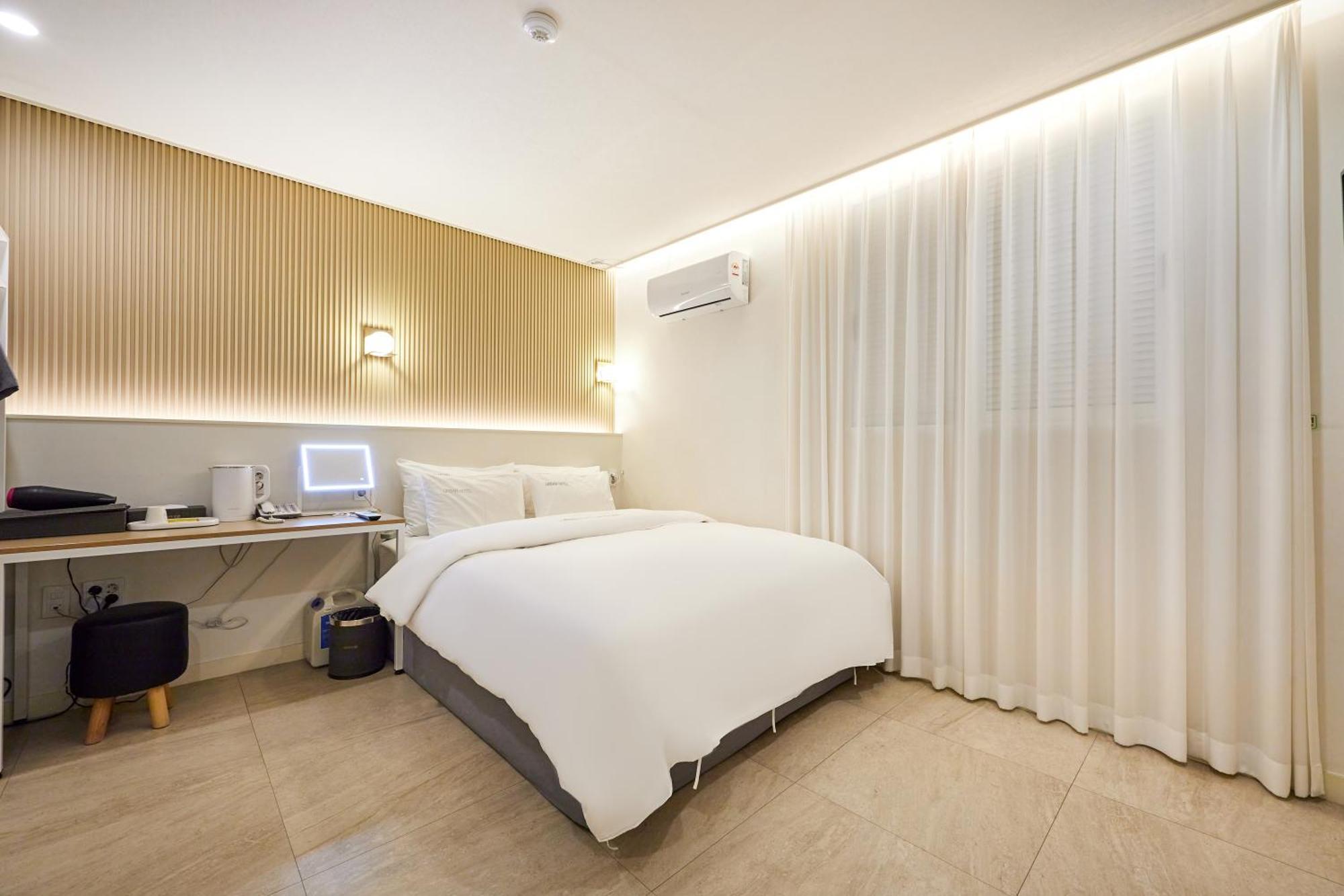 Urban Hotel Pyeongtaek Exterior foto