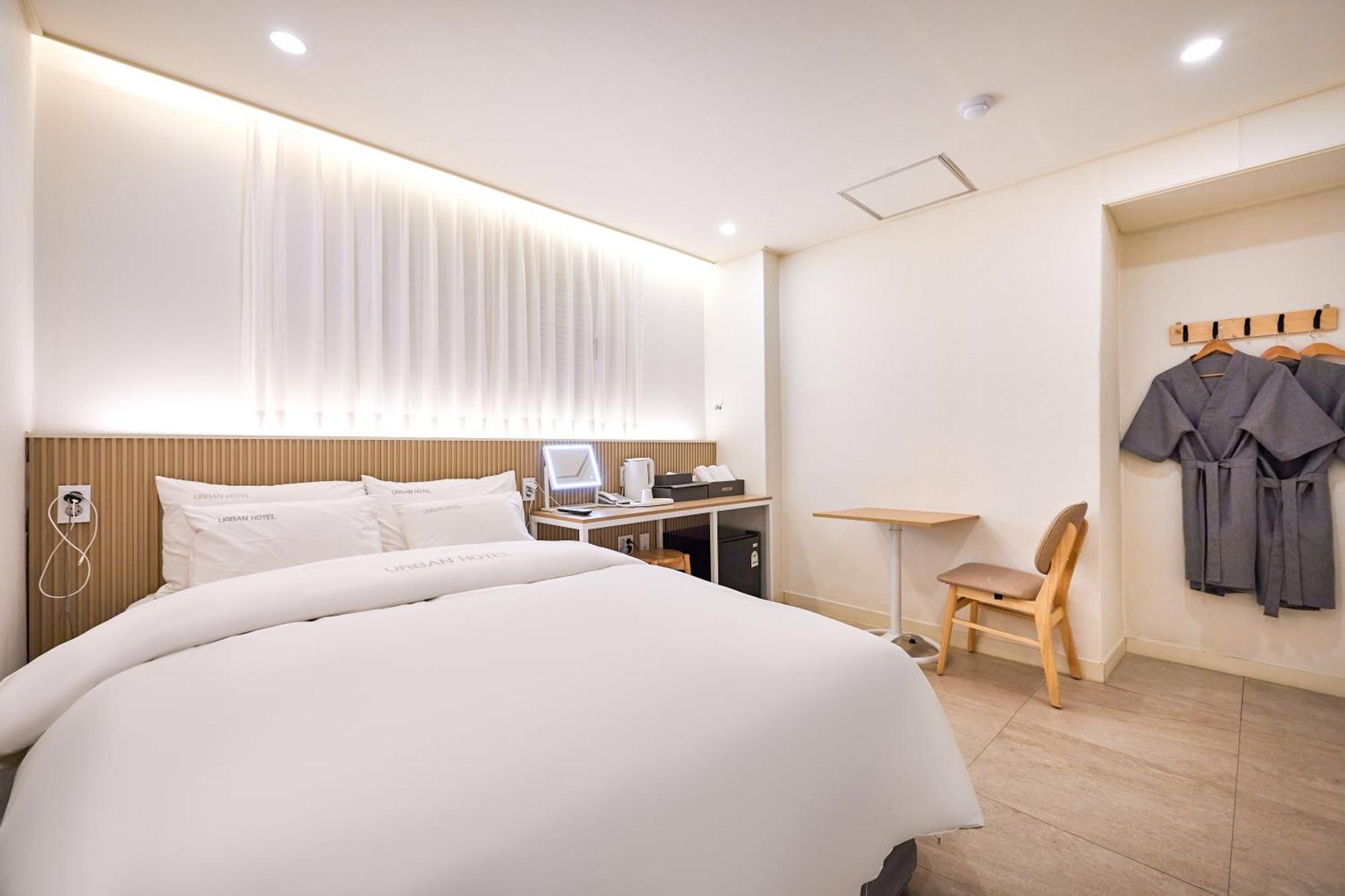 Urban Hotel Pyeongtaek Exterior foto